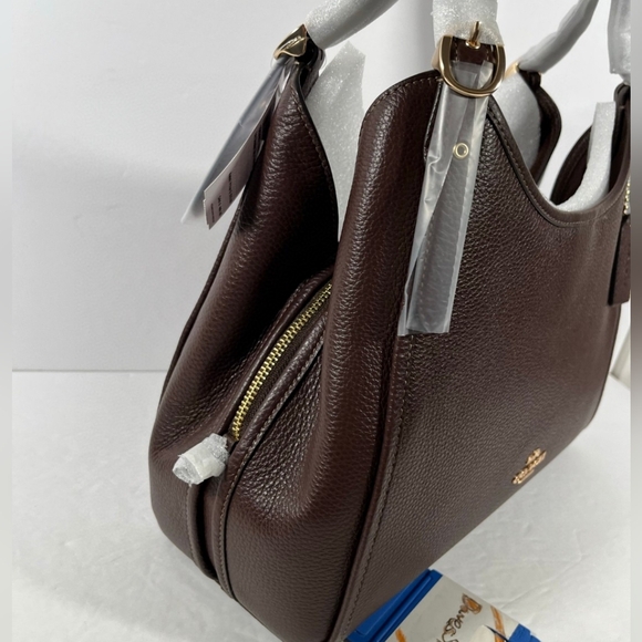 NWT Coach Erin Shoulder Bag In pebble Leather In Gold/Maple - Picture 2 of 7
